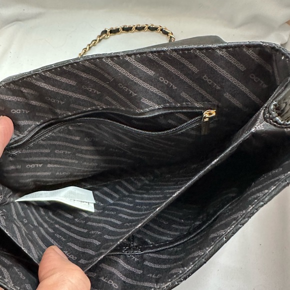 Aldo Black Quilted Shoulder Bag with Gold Chain - Picture 9 of 13
